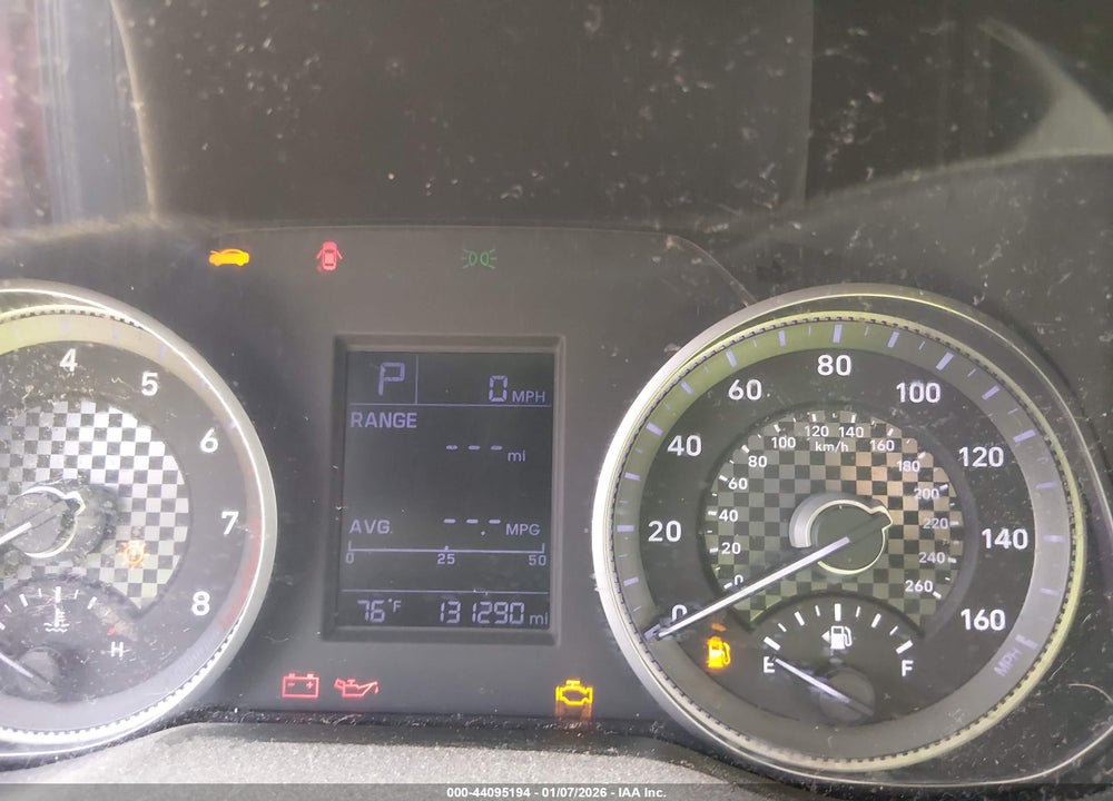 2019 HYUNDAI ELANTRA SE VIN: 5NPD74LF3KH406087
