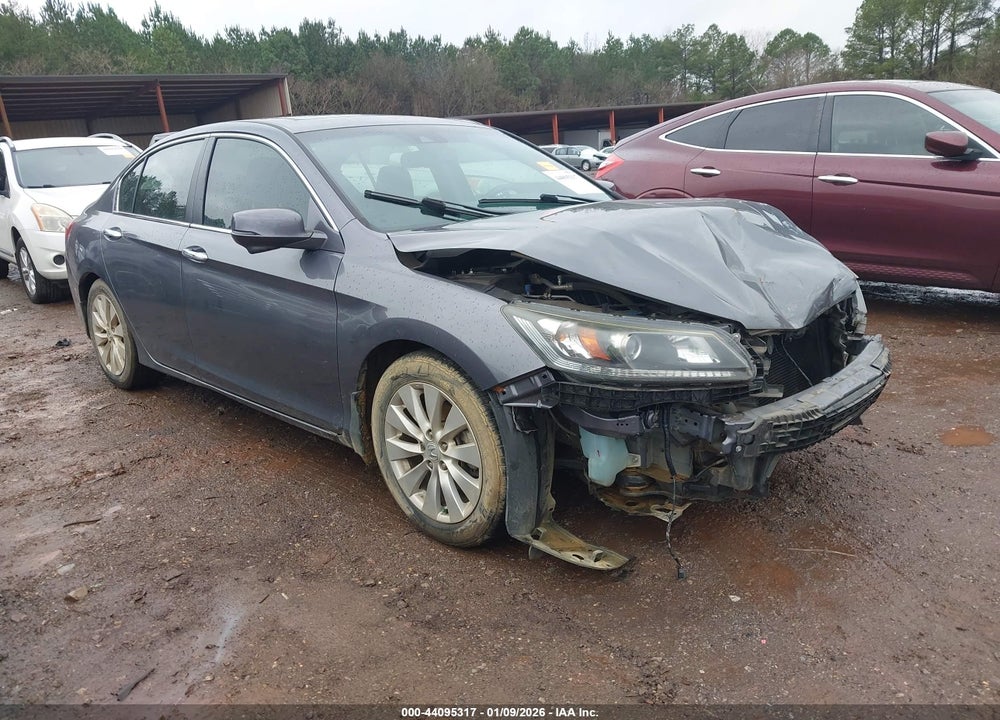 2015 HONDA ACCORD EX-L VIN: 1HGCR2F88FA232703