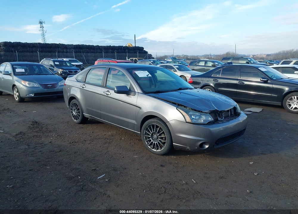 2011 FORD FOCUS SES VIN: 1FAHP3GN0BW153811