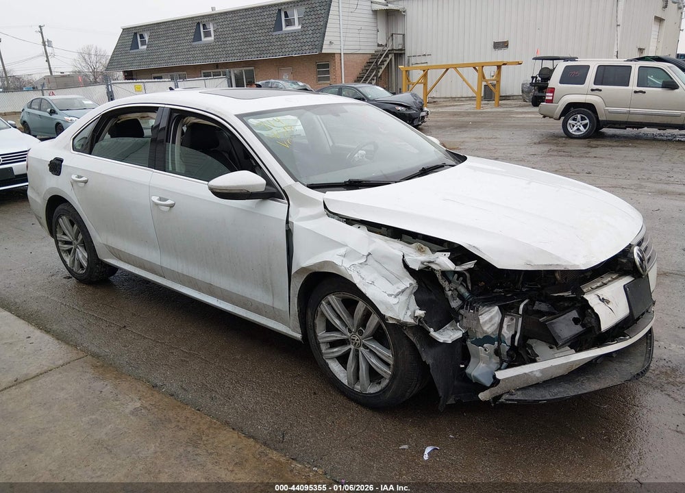2018 VOLKSWAGEN PASSAT 2.0T SE VIN: 1VWBA7A39JC048763