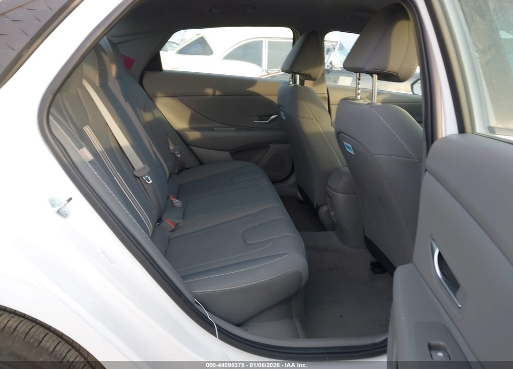 2025 HYUNDAI ELANTRA HYBRID SEL SPORT VIN: KMHLM4DJ3SU152146