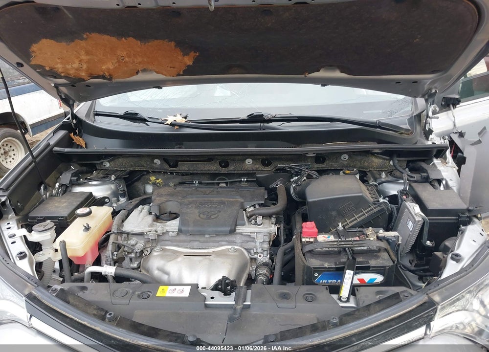 2018 TOYOTA RAV4 LE VIN: JTMZFREV1JJ162973