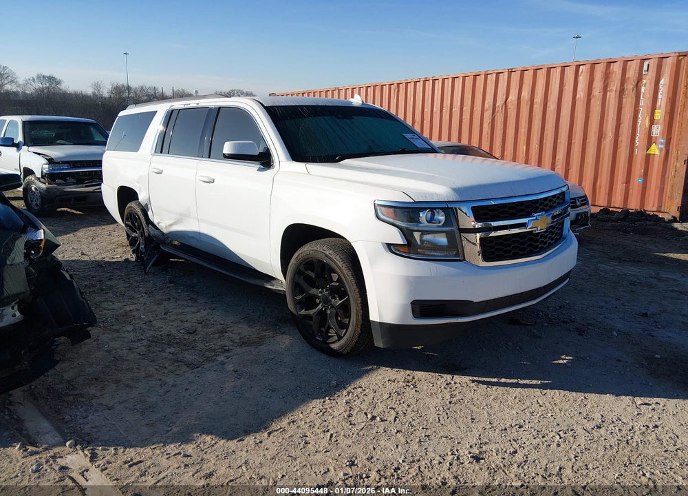 2015 CHEVROLET SUBURBAN 1500 LT VIN: 1GNSKJKC3FR639422