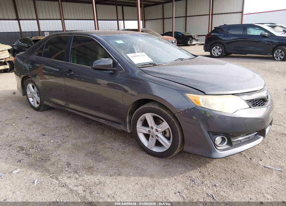 2012 TOYOTA CAMRY SE VIN: 4T1BF1FK1CU140489