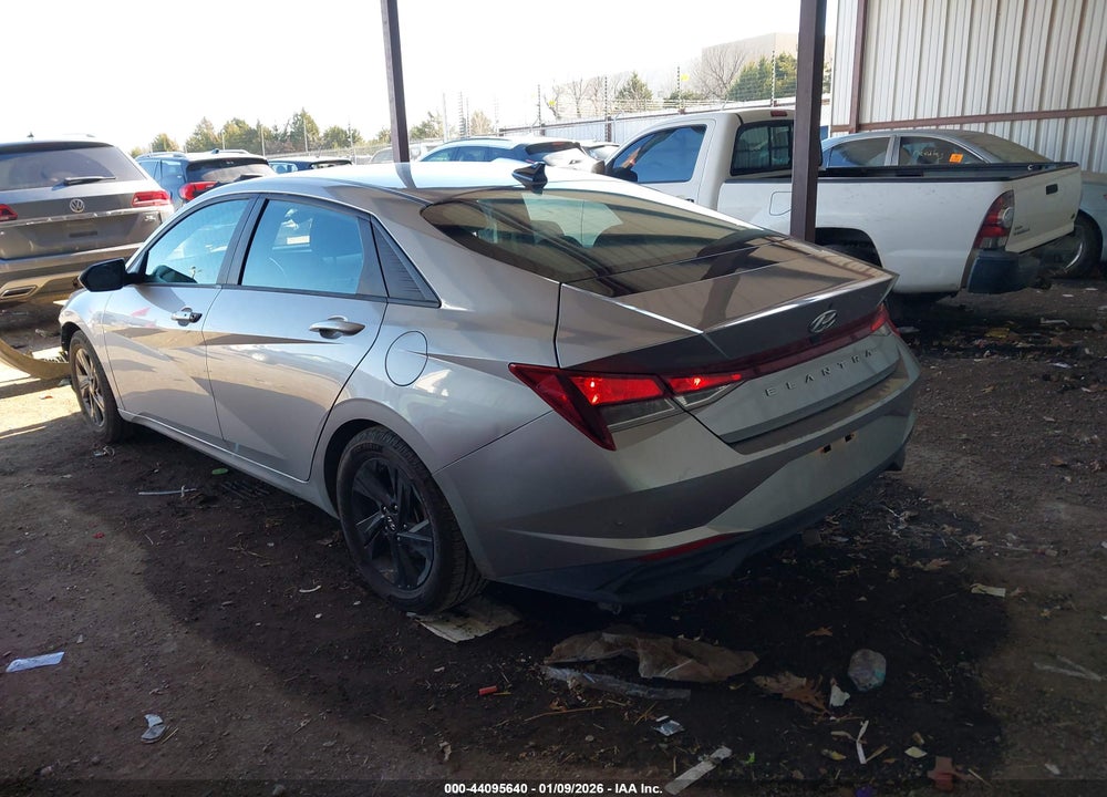 2021 HYUNDAI ELANTRA SEL VIN: 5NPLM4AG7MH023031