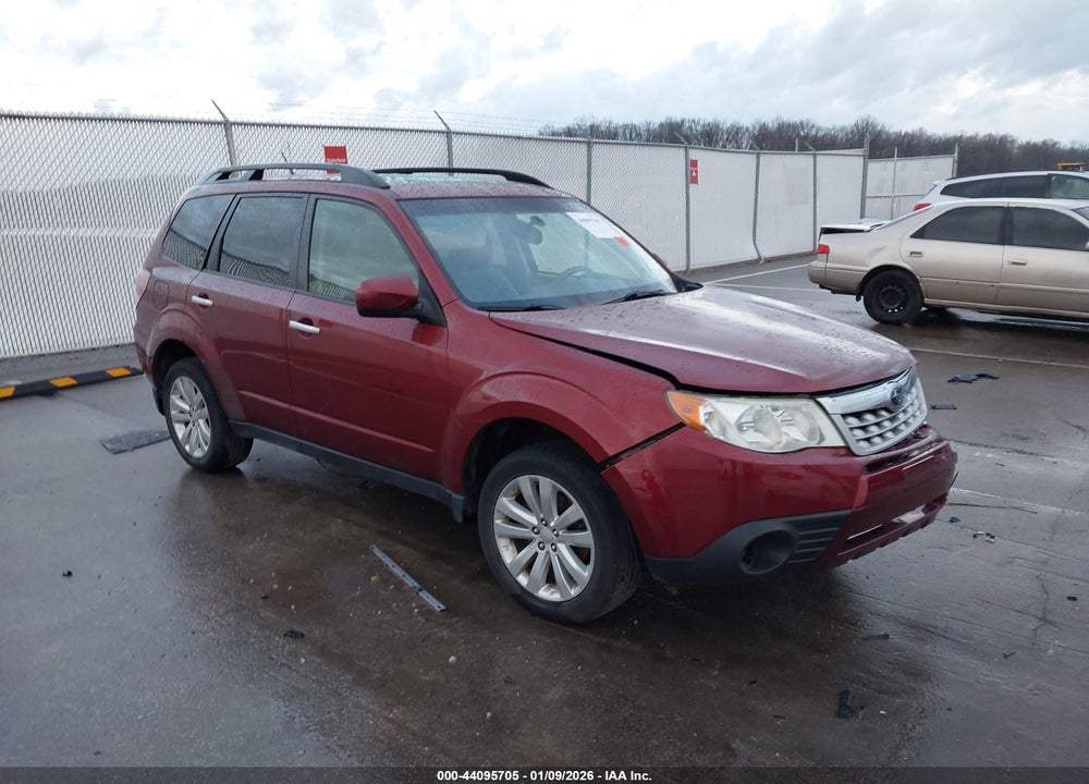 2012 SUBARU FORESTER 2.5X PREMIUM VIN: JF2SHBDCXCH434628