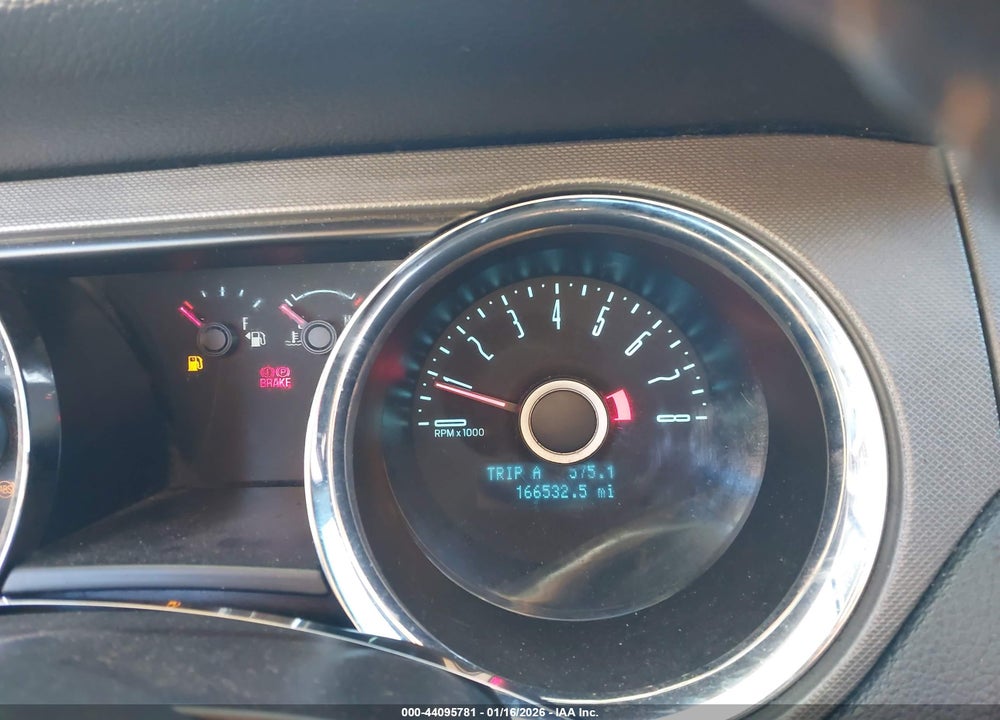 2014 FORD MUSTANG V6 VIN: 1ZVBP8AM9E5291576