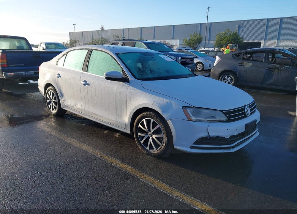 2017 VOLKSWAGEN JETTA 1.4T SE VIN: 3VWDB7AJ2HM259624