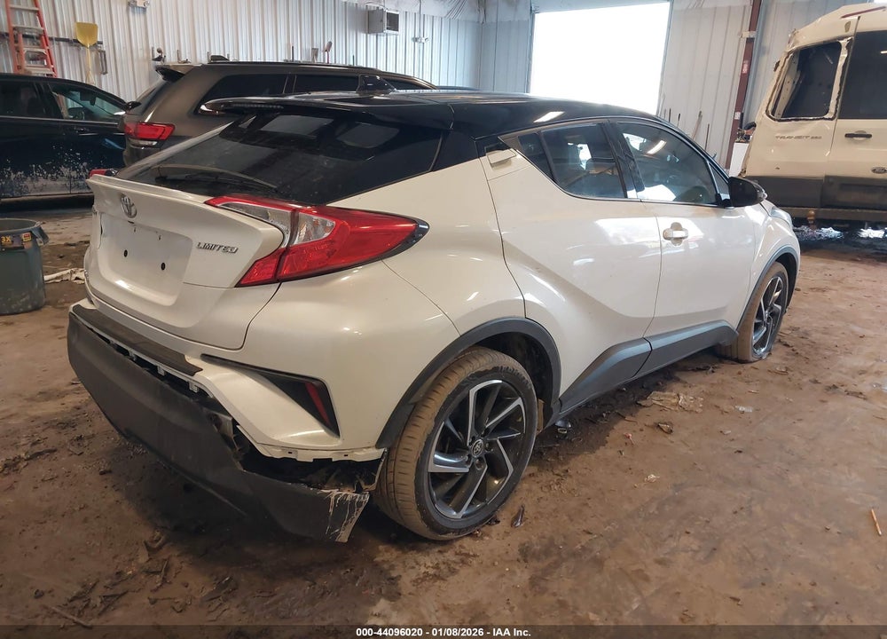 2020 TOYOTA C-HR XLE VIN: NMTKHMBX5LR116507
