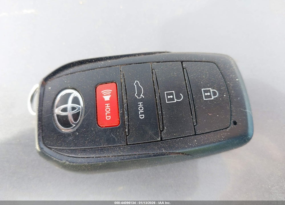 2025 TOYOTA CAMRY SE VIN: 4T1DBADK8SU522721