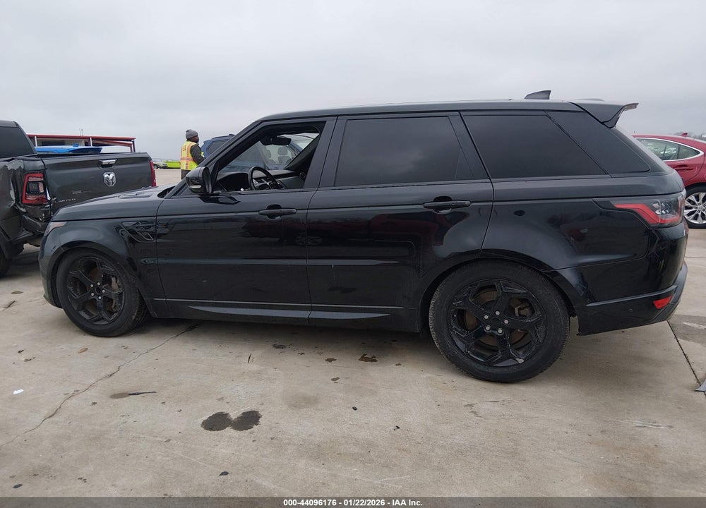2018 LAND ROVER RANGE ROVER SPORT HSE VIN: SALWR2RV3JA193517