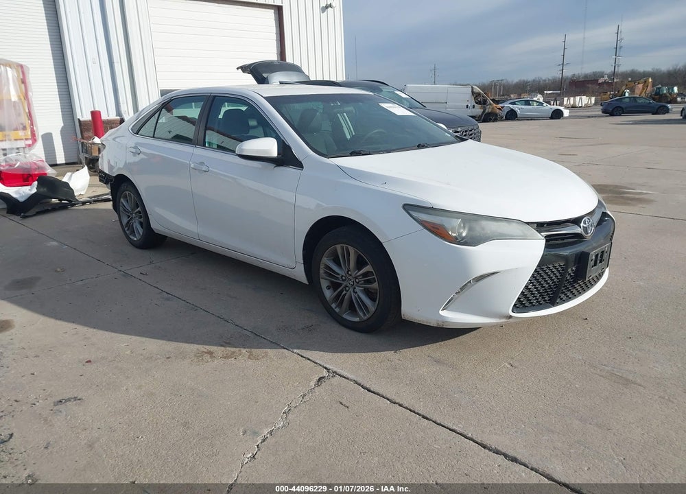 2016 TOYOTA CAMRY SE VIN: 4T1BF1FK5GU533210