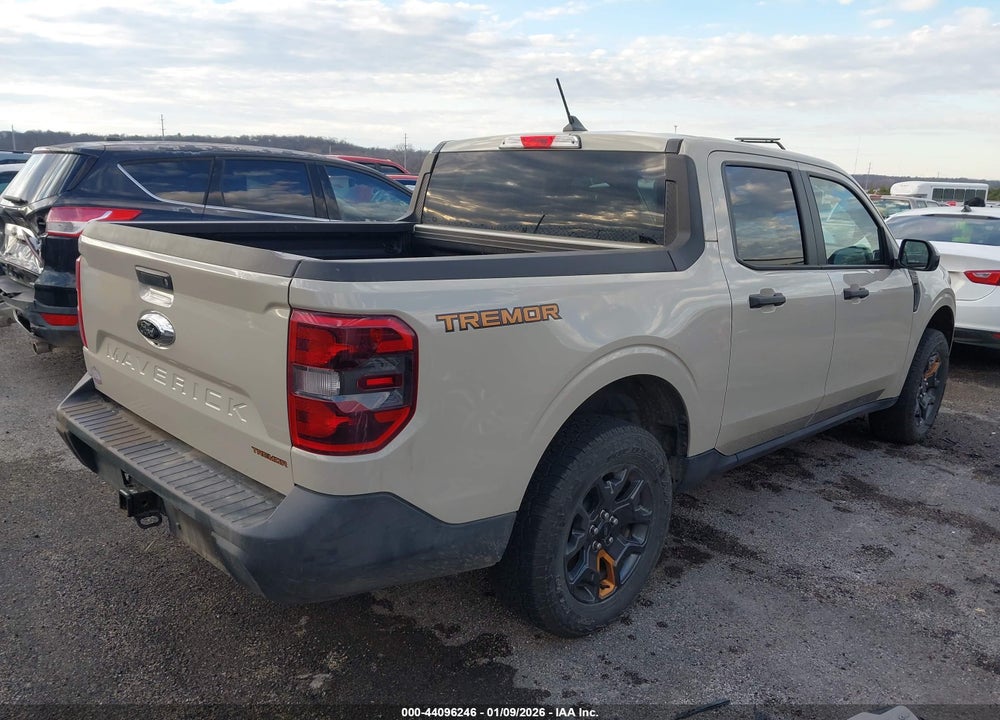 2024 FORD MAVERICK XLT VIN: 3FTTW8C9XRRB40249