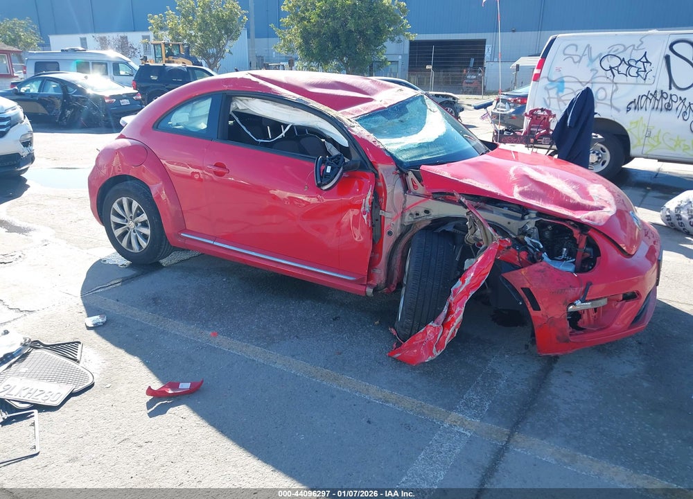 2019 VOLKSWAGEN BEETLE 2.0T FINAL EDITION SE/2.0T FINAL EDITION SEL/2.0T S VIN: 3VWFD7AT4KM717921