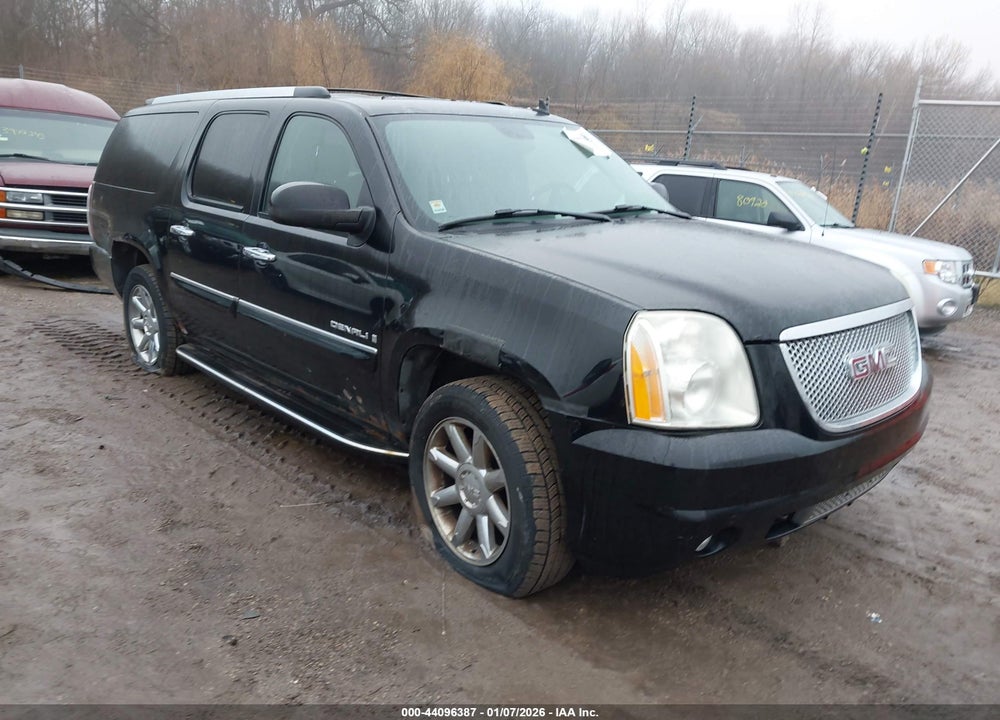 2007 GMC YUKON XL 1500 DENALI VIN: 1GKFK668X7J185039