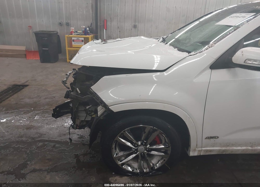2014 KIA SORENTO LIMITED V6 VIN: 5XYKWDA74EG439147
