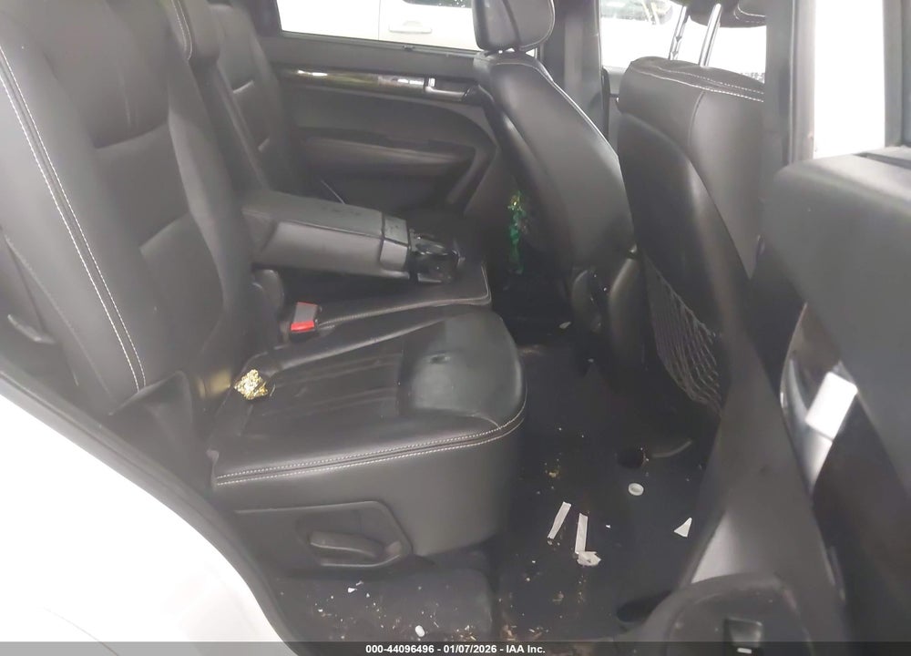 2014 KIA SORENTO LIMITED V6 VIN: 5XYKWDA74EG439147