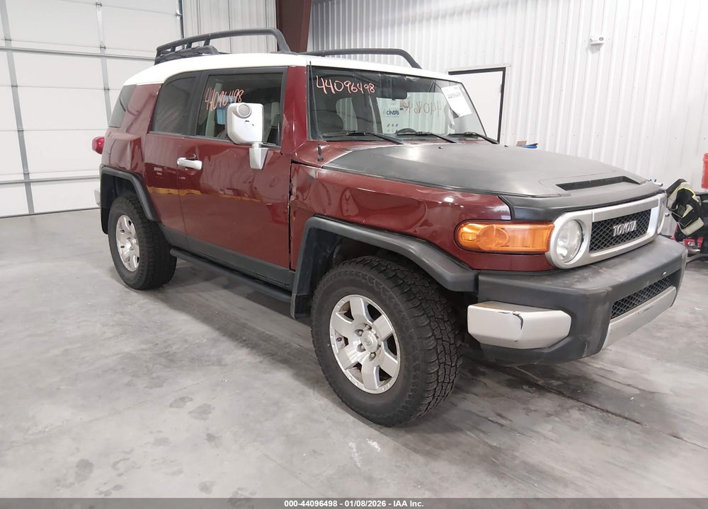 2008 TOYOTA FJ CRUISER VIN: JTEBU11F88K038397