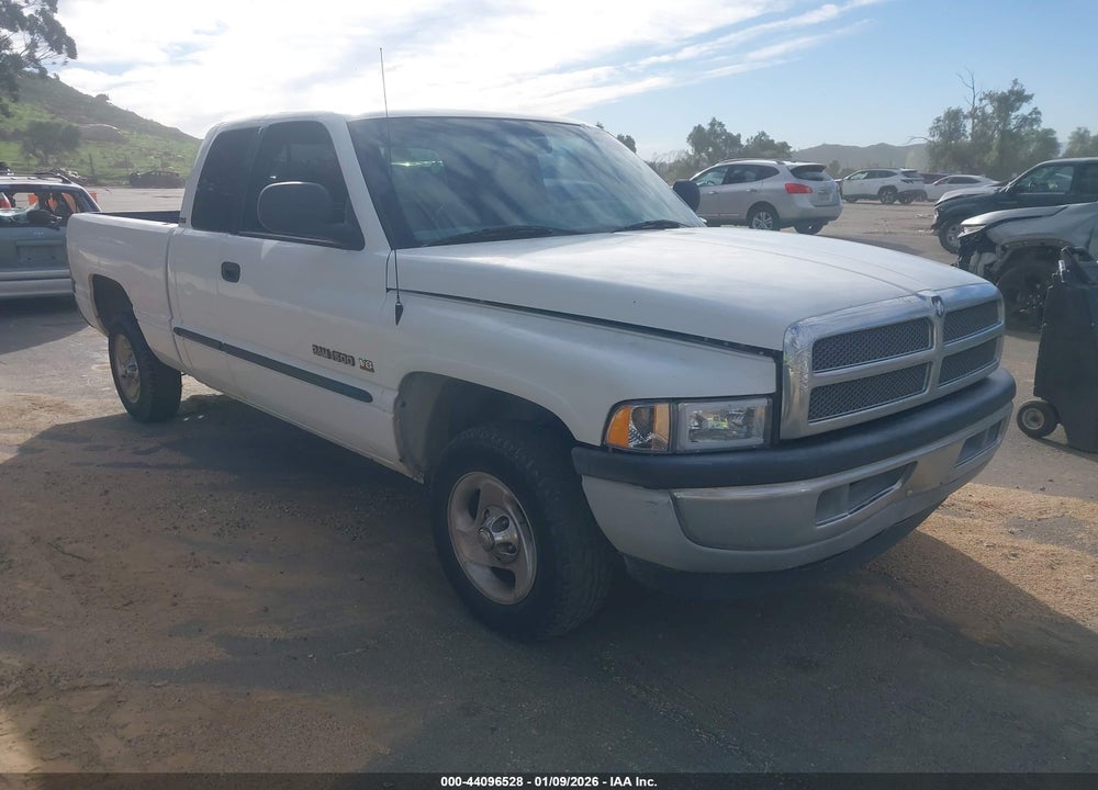 2001 DODGE RAM 1500 ST VIN: 3B7HC13Y81G204558