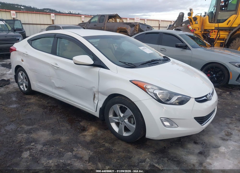 2013 HYUNDAI ELANTRA GLS VIN: 5NPDH4AE9DH285317