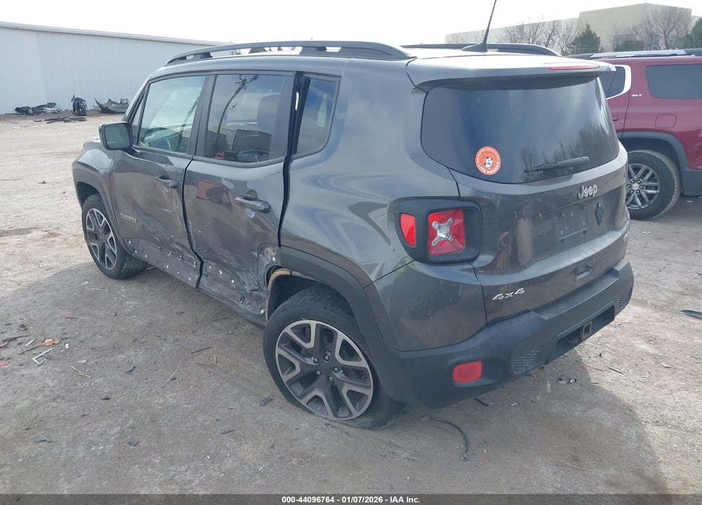 2018 JEEP RENEGADE LATITUDE 4X4 VIN: ZACCJBBB2JPG79236