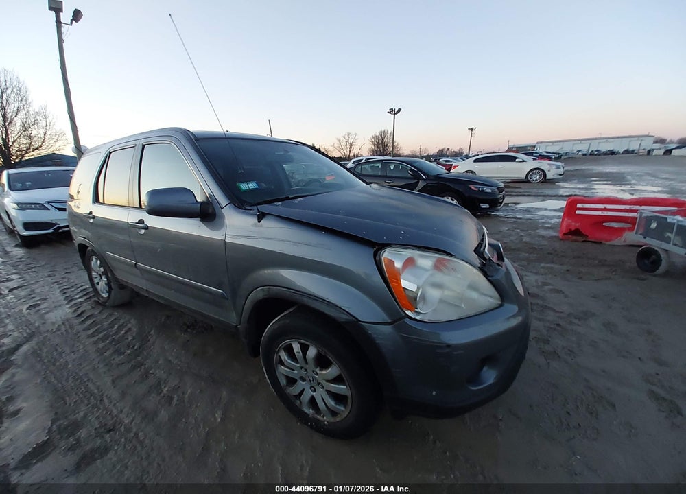 2005 HONDA CR-V SE VIN: JHLRD78905C015789
