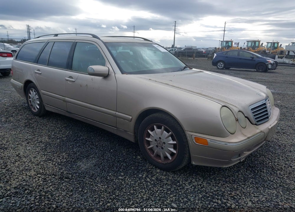 2002 MERCEDES-BENZ E 320 VIN: WDBJH65J32X080789