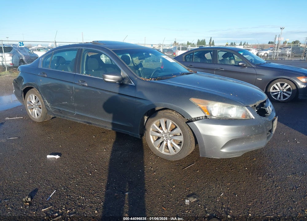 2012 HONDA ACCORD 2.4 EX VIN: 1HGCP2F7XCA074096