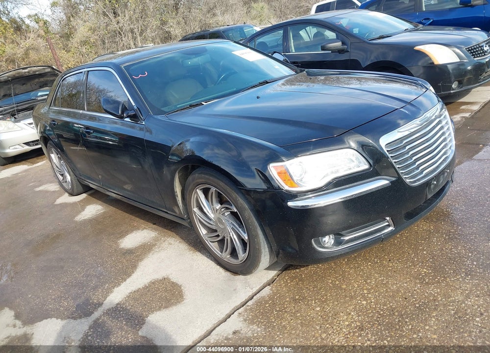 2014 CHRYSLER 300 VIN: 2C3CCAAG4EH256929
