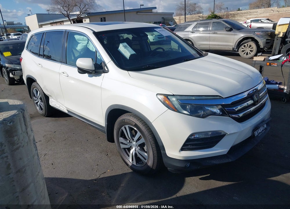 2017 HONDA PILOT EX-L VIN: 5FNYF5H69HB024379