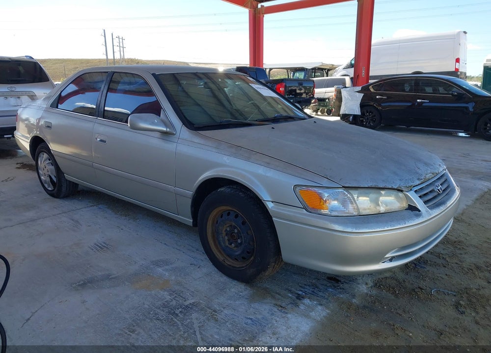 2000 TOYOTA CAMRY LE VIN: 4T1BG22K0YU688581