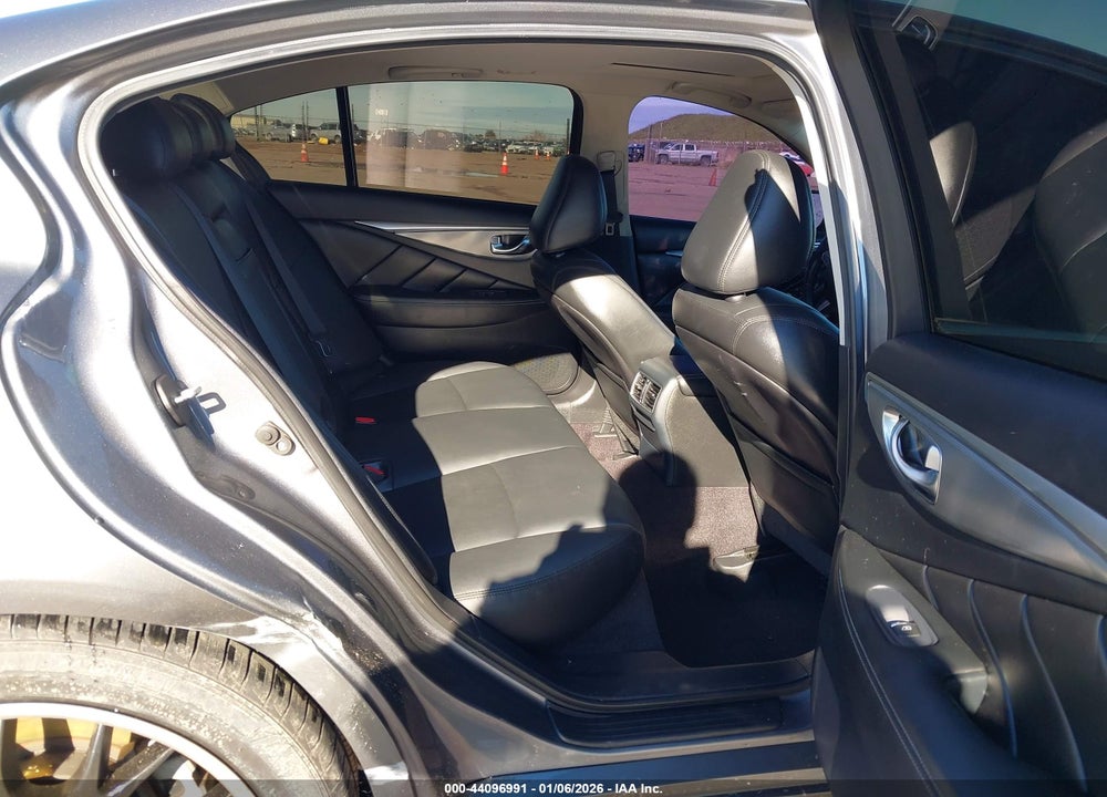2016 INFINITI Q50 3.0T PREMIUM VIN: JN1EV7APXGM305622