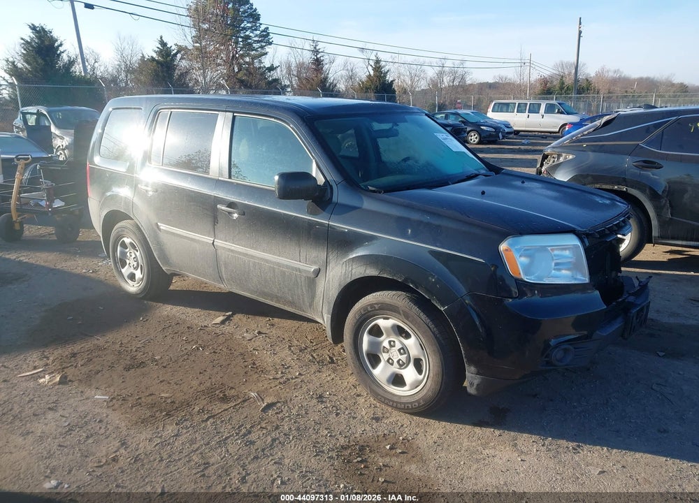 2014 HONDA PILOT LX VIN: 5FNYF3H28EB010163