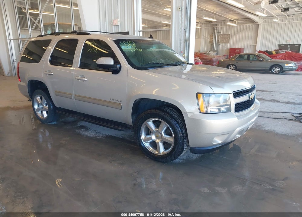 2011 CHEVROLET TAHOE LT VIN: 1GNSKBE04BR267400