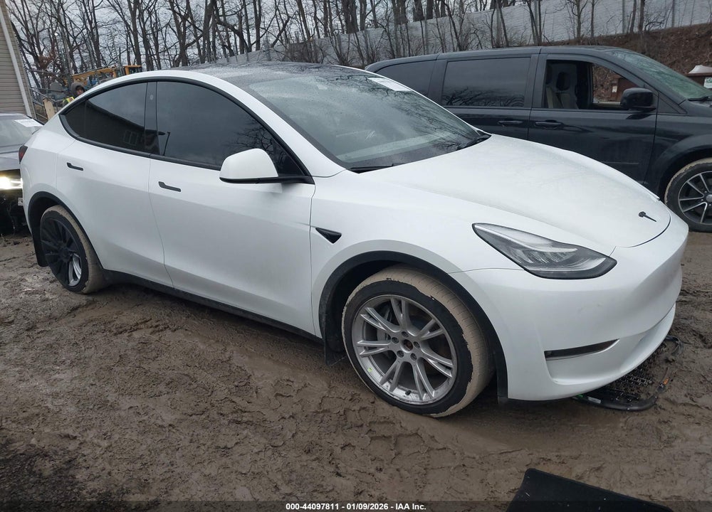 2023 TESLA MODEL Y AWD/LONG RANGE DUAL MOTOR ALL-WHEEL DRIVE VIN: 7SAYGDEE9PF602906