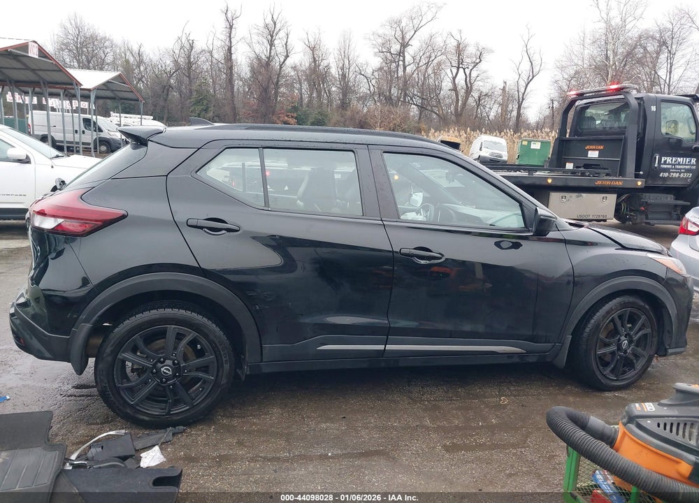 2022 NISSAN KICKS SR XTRONIC CVT VIN: 3N1CP5DV0NL490299
