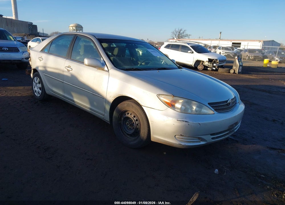2003 TOYOTA CAMRY LE VIN: 4T1BE32K53U127703