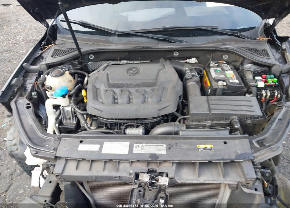 2018 VOLKSWAGEN PASSAT 2.0T SE VIN: 1VWBA7A32JC036101