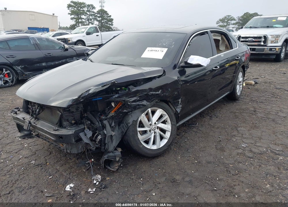 2018 VOLKSWAGEN PASSAT 2.0T SE VIN: 1VWBA7A32JC036101