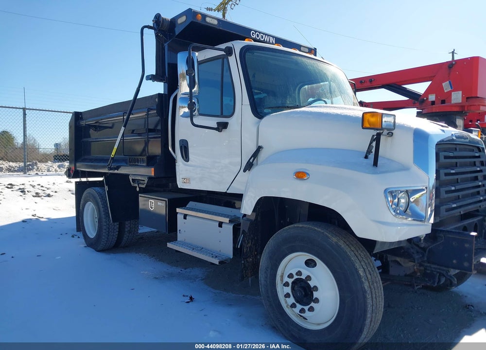 2023 FREIGHTLINER 114SD VIN: 1FVAG3FE8PHNZ2526