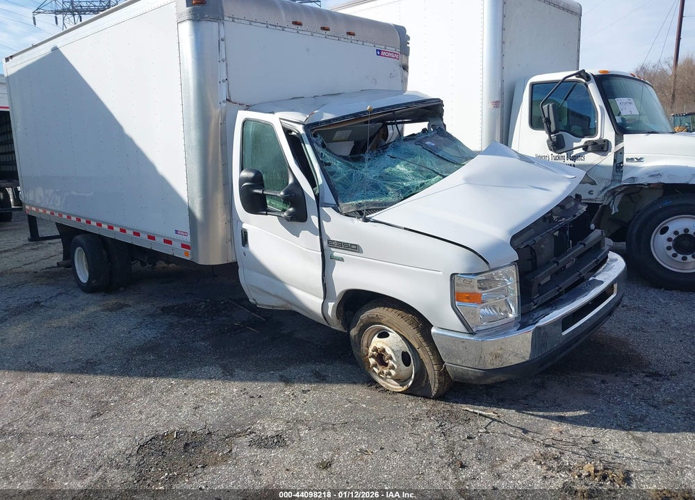 2017 FORD E-350 CUTAWAY VIN: 1FDWE3F65HDC56384