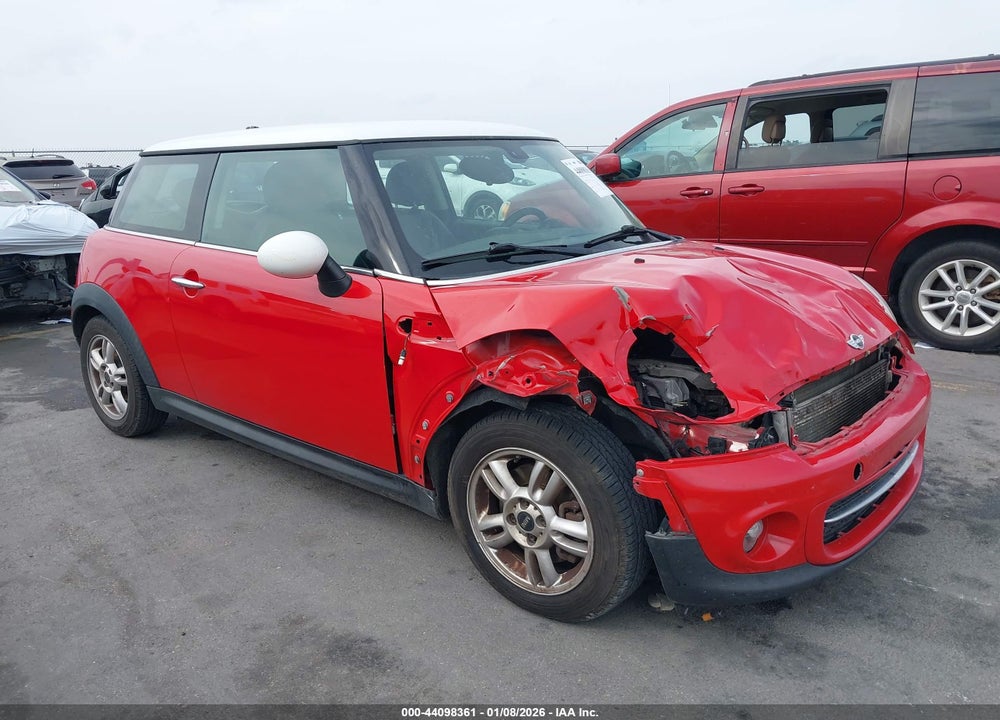 2012 MINI COOPER VIN: WMWSU3C57CT368715