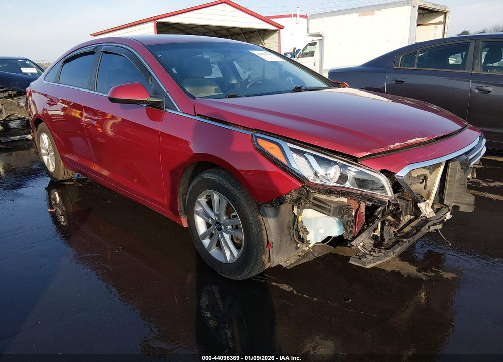 2015 HYUNDAI SONATA SE VIN: 5NPE24AF3FH172254
