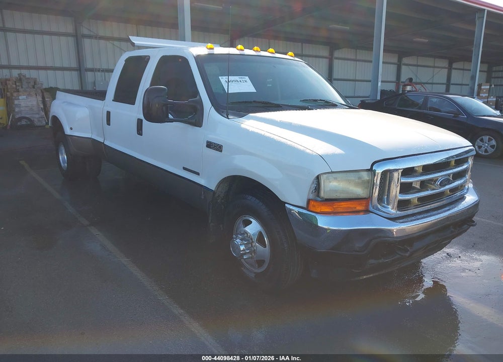 2001 FORD SUPER DUTY F-350 DRW LARIAT/XL/XLT VIN: 1FTWW32FX1ED69531