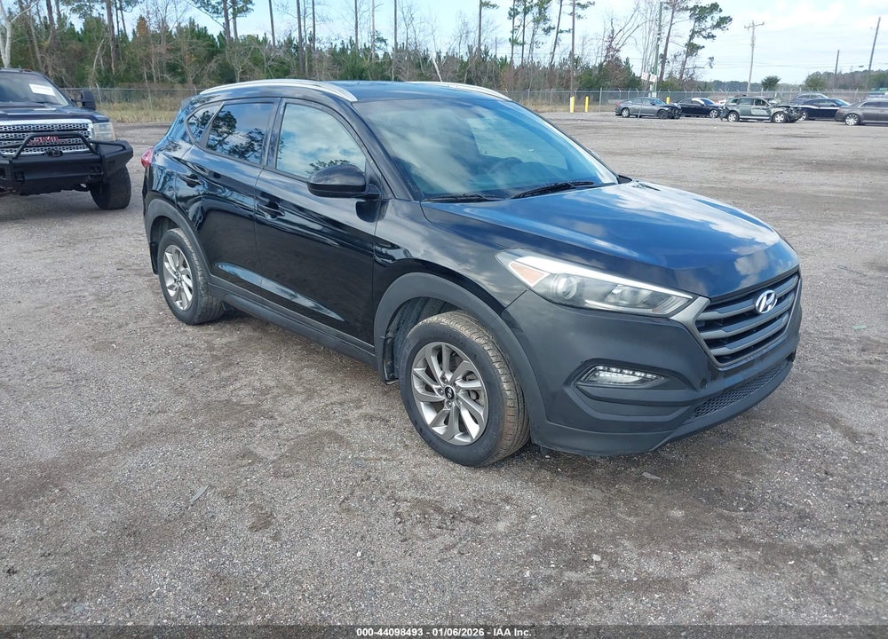 2016 HYUNDAI TUCSON SE VIN: KM8J33A47GU149275