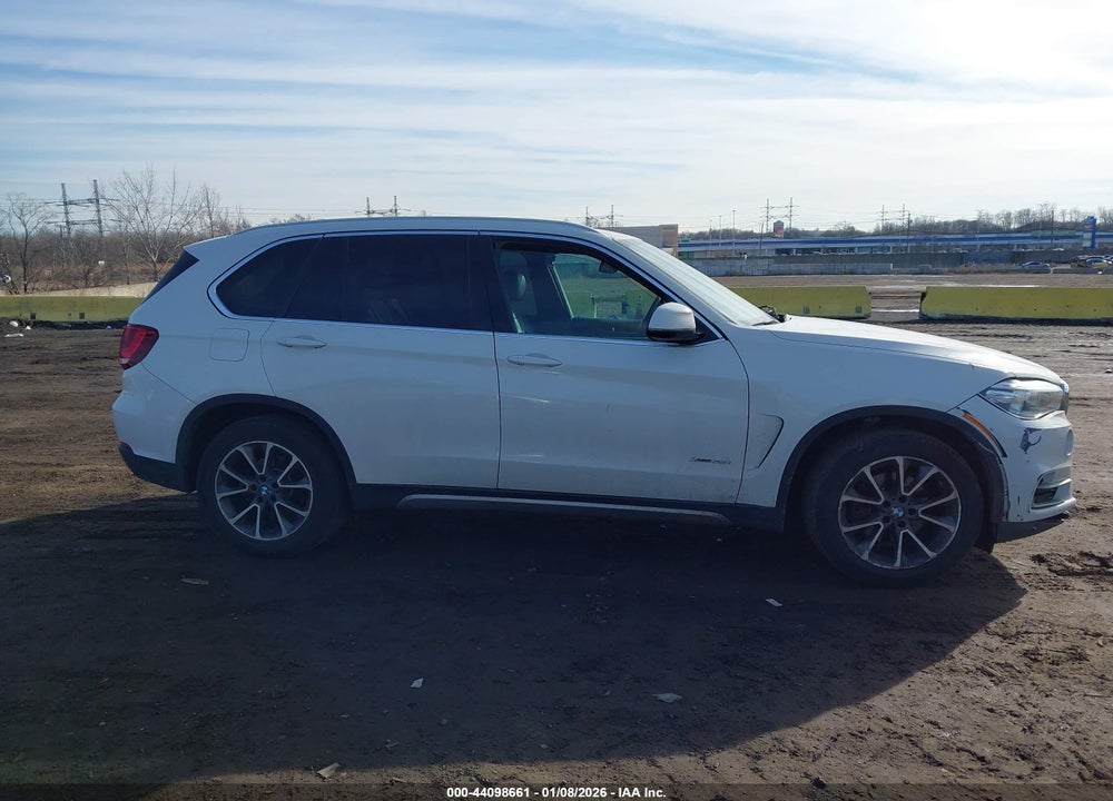 2017 BMW X5 XDRIVE35I VIN: 5UXKR0C37H0V78059