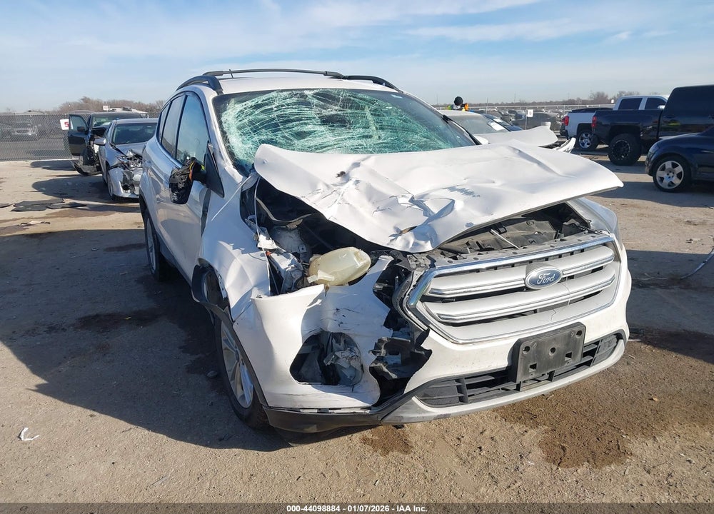 2018 FORD ESCAPE SEL VIN: 1FMCU0HD7JUA56385