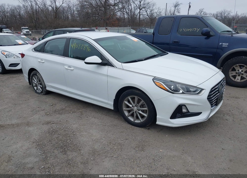 2019 HYUNDAI SONATA SE VIN: 5NPE24AF1KH760700