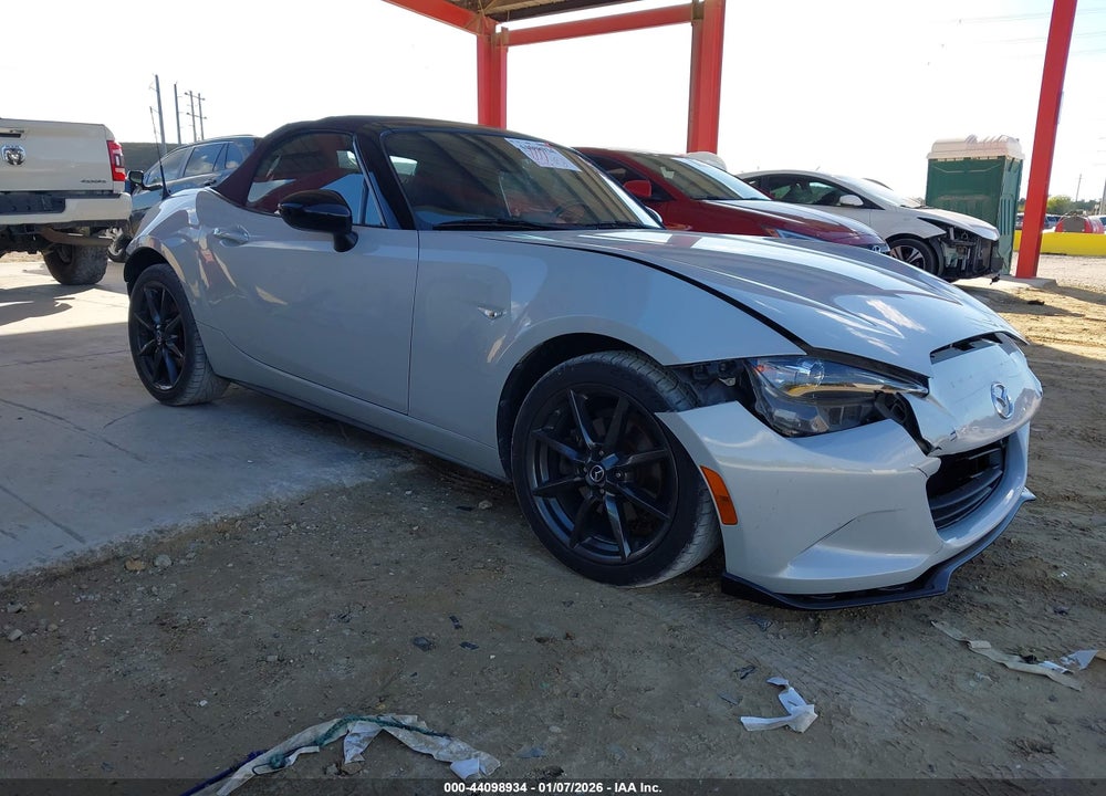 2018 MAZDA MX-5 MIATA CLUB VIN: JM1NDAC71J0205787