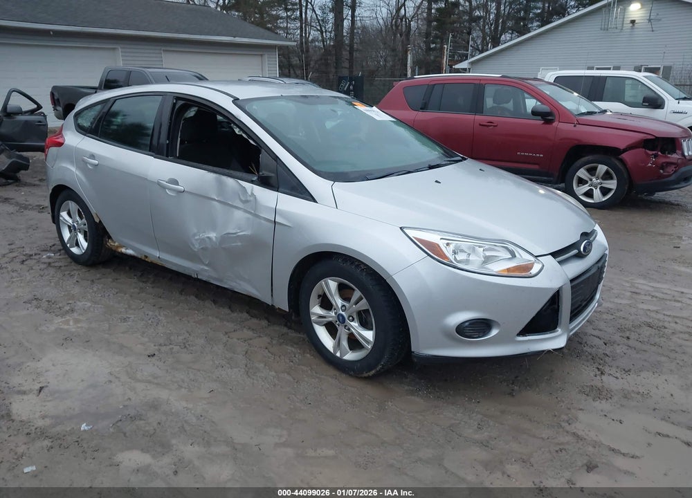 2013 FORD FOCUS SE VIN: 1FADP3K27DL360650